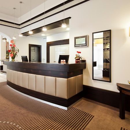 Hotel Zeller'S Quartier Königsbrunn Esterno foto