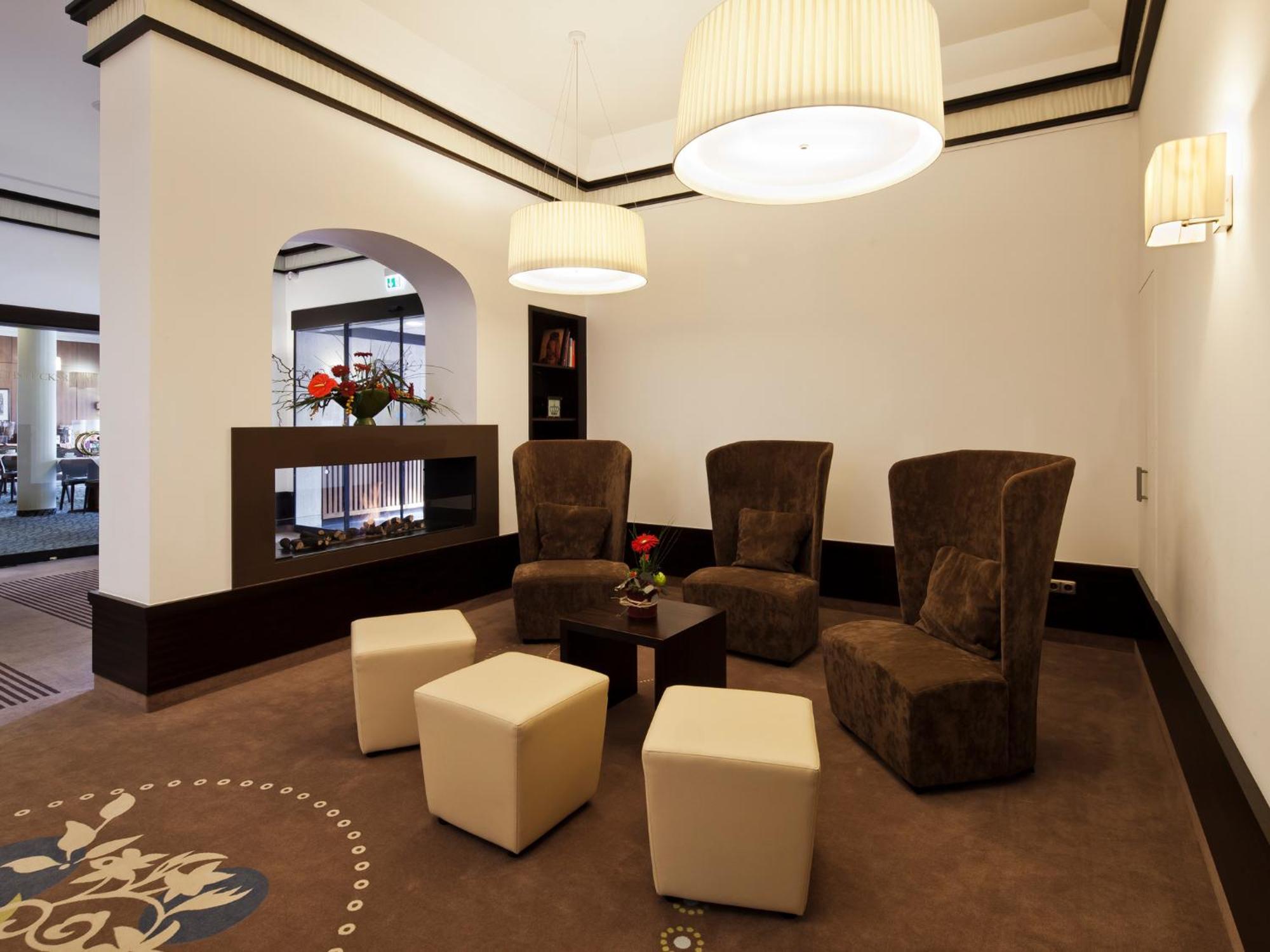 Hotel Zeller'S Quartier Königsbrunn Esterno foto