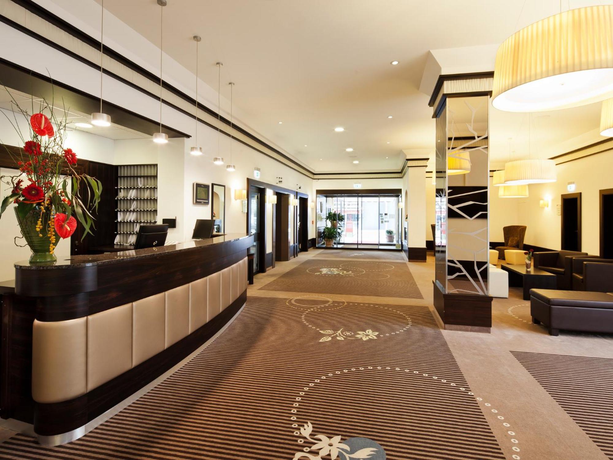 Hotel Zeller'S Quartier Königsbrunn Interno foto