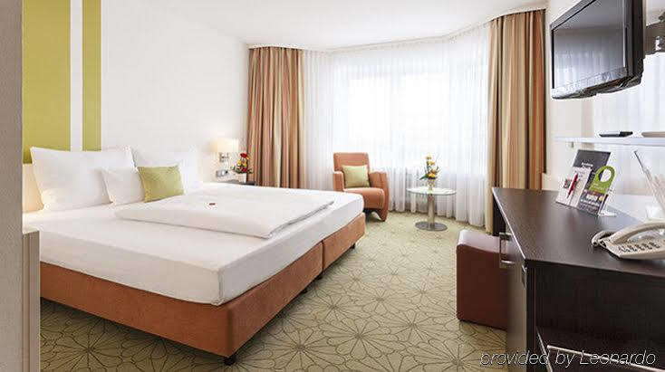 Hotel Zeller'S Quartier Königsbrunn Esterno foto